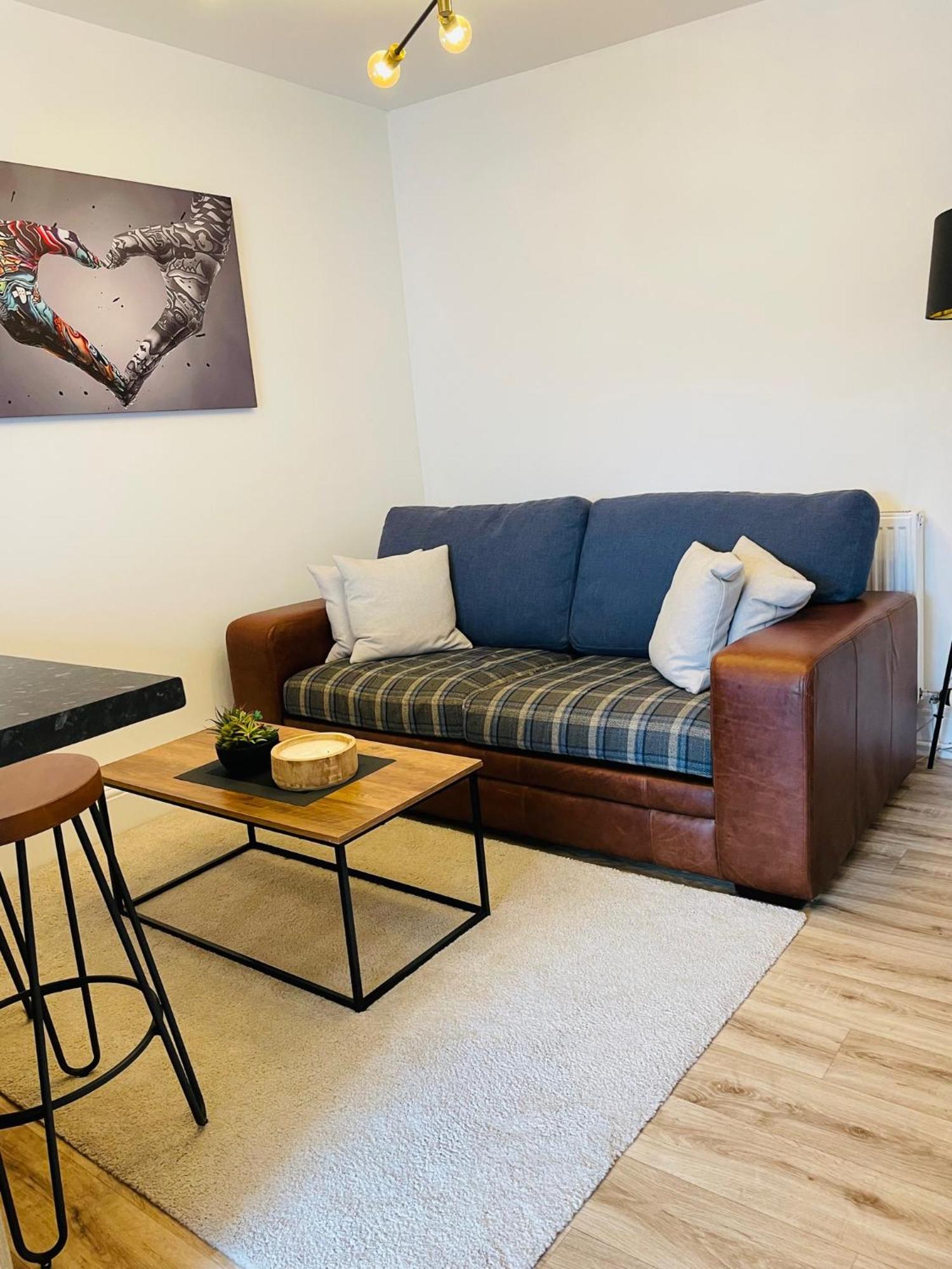 Apartmán Flat 1 Lampeter Exteriér fotografie