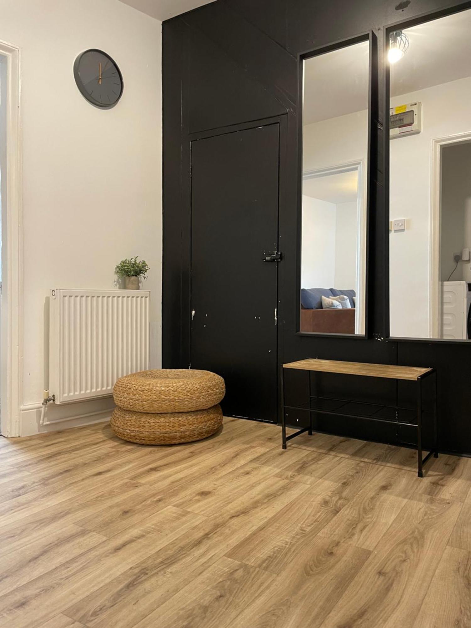 Apartmán Flat 1 Lampeter Exteriér fotografie