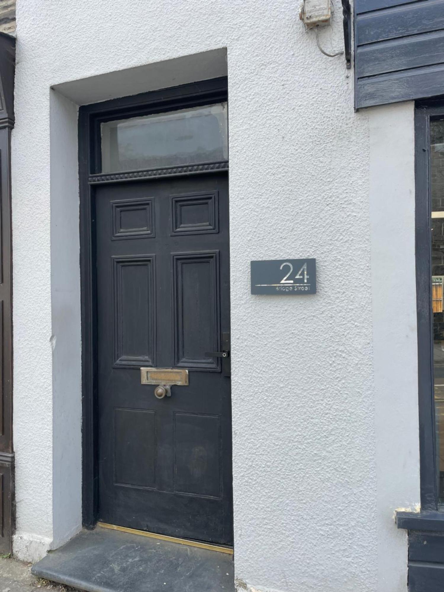Apartmán Flat 1 Lampeter Exteriér fotografie
